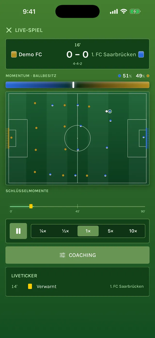 Live-Spiel gegen den 1. FC Saarbrücken: 2D-Spielfeld mit 22 Spielerpunkten, Momentum- und Ballbesitz-Leiste und Tempo-Steuerung